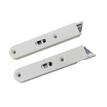 UK472 tilt latches